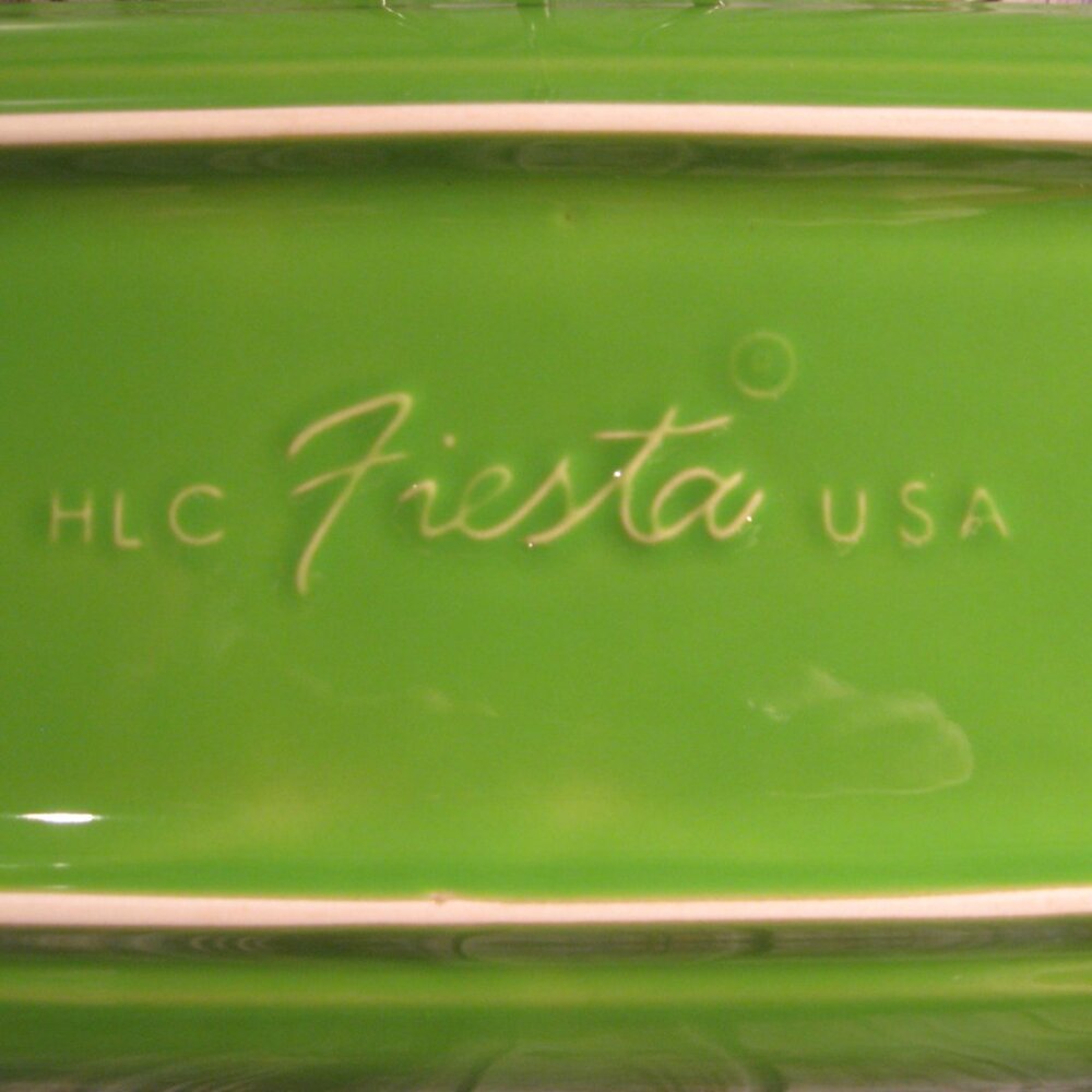 FIESTA BY HOMER LAUGHLIN SHAMROCK GREEN BREAD TRAY - Picture 2 of 2